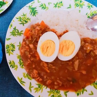 トマト缶で簡単トマトカレー